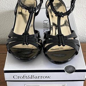 croft & barrow sandals. size 7,  Black